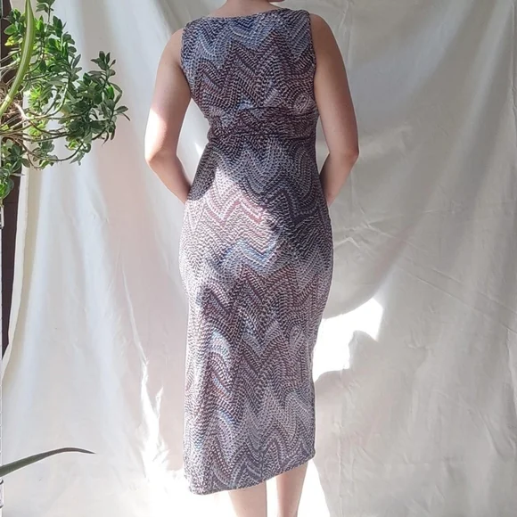 BB Collection Fitted Summer Dress - Picture 4 of 4